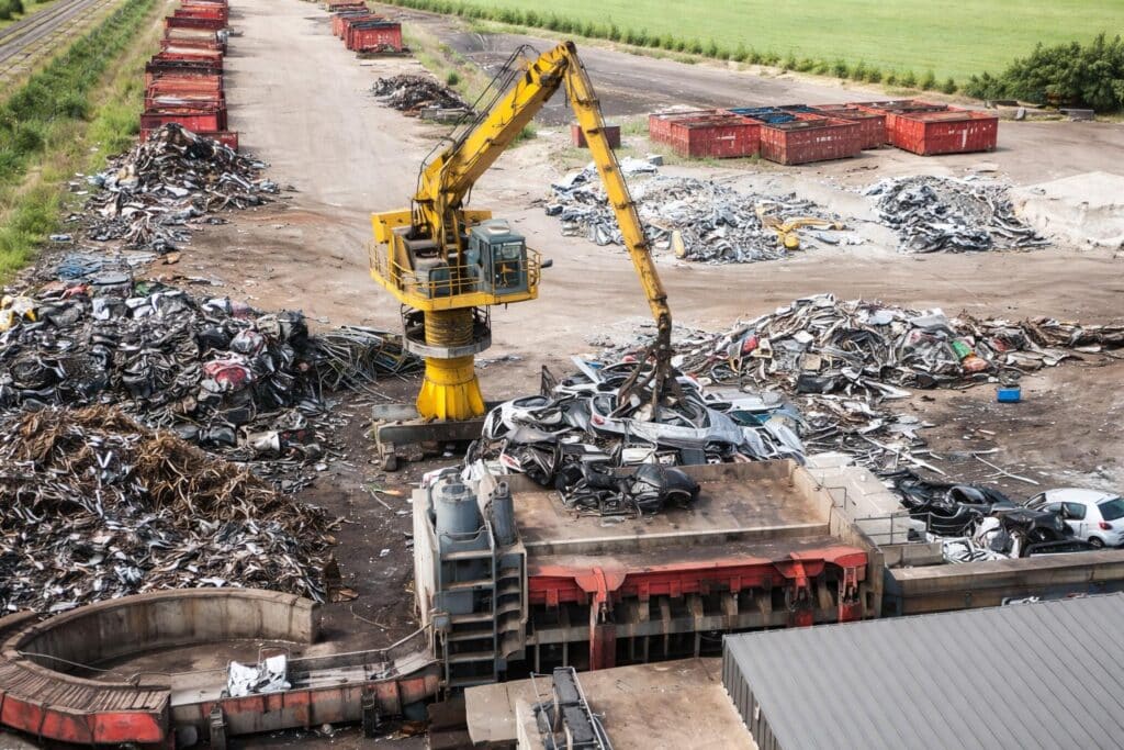 Processus de recyclage du fer et des métaux ferreux - tri, préparation et valorisation des déchets métalliques